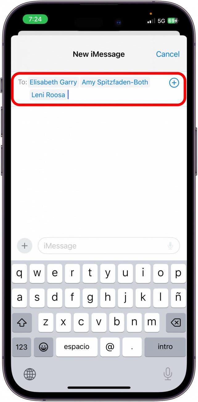 how to create a group on iphone