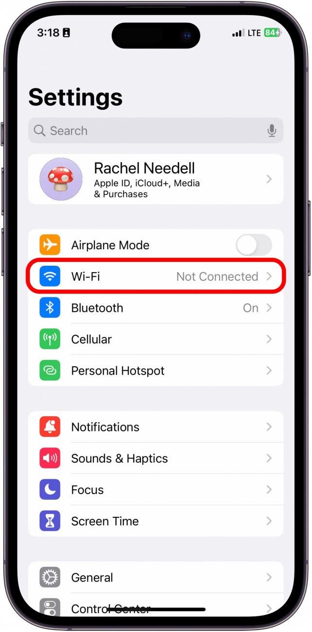 The recipient will initiate the exchange by opening the Settings app and tapping Wi-Fi.