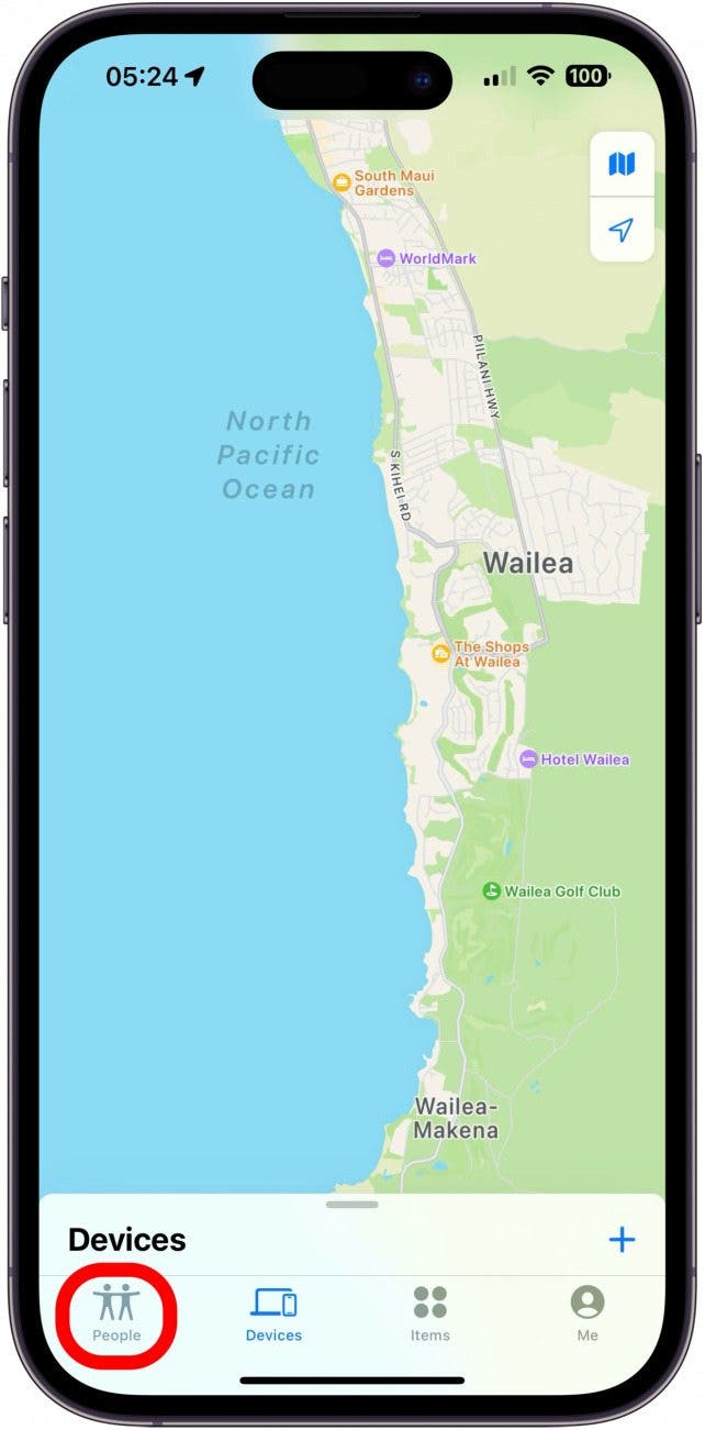 iphone find my app with people tab circled in red