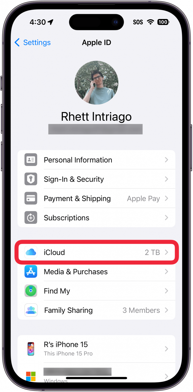 iphone apple id settings with a red box around icloud