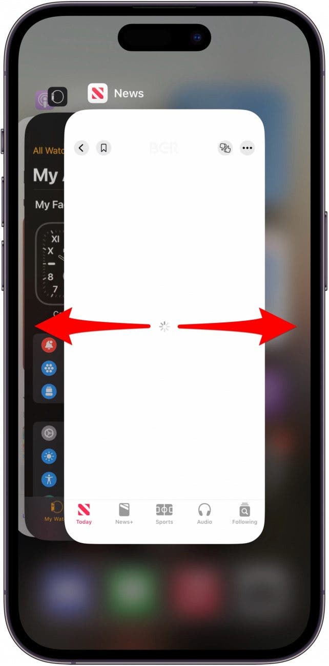 iphone app switcher with red arrows pointing left and right