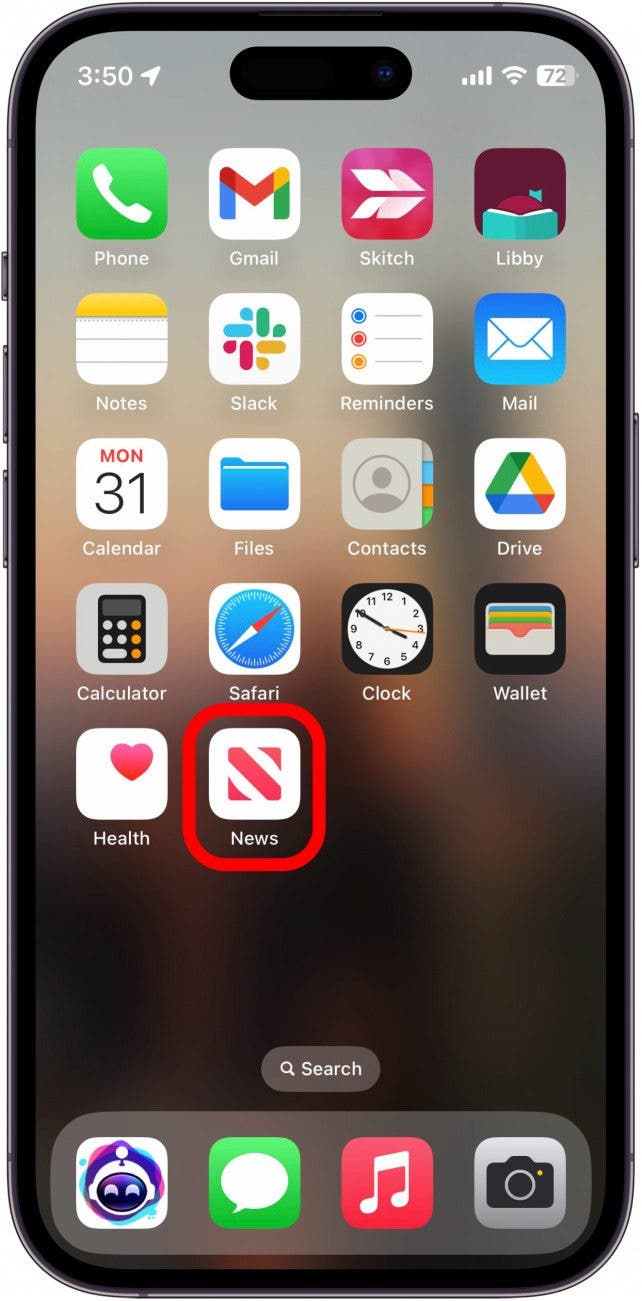 iphone home screen with News app circled in red