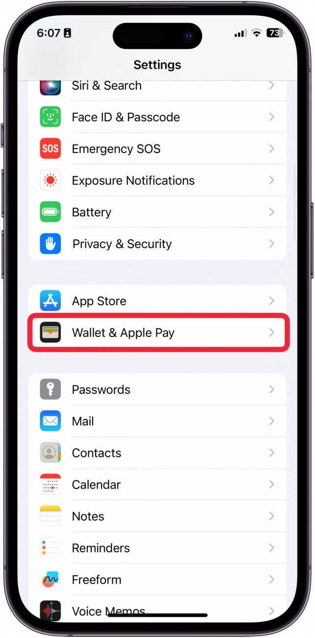 how to change app store location iphone