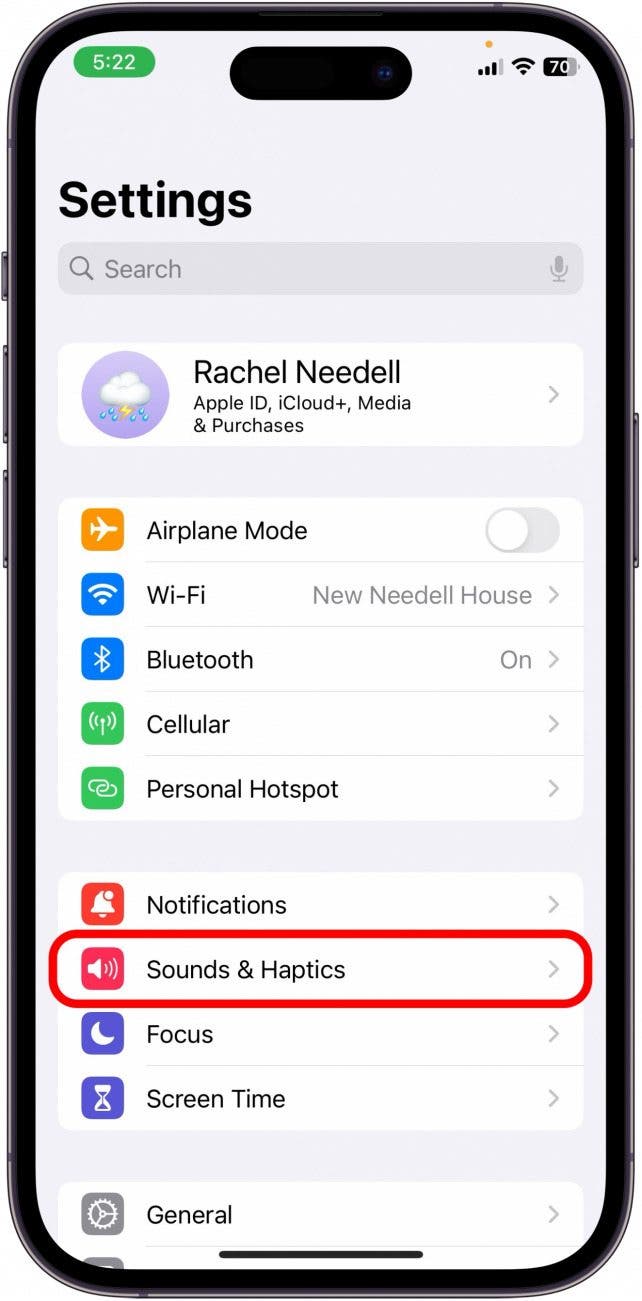 tap sounds and haptics in iphone settings to make iphone call vibrate