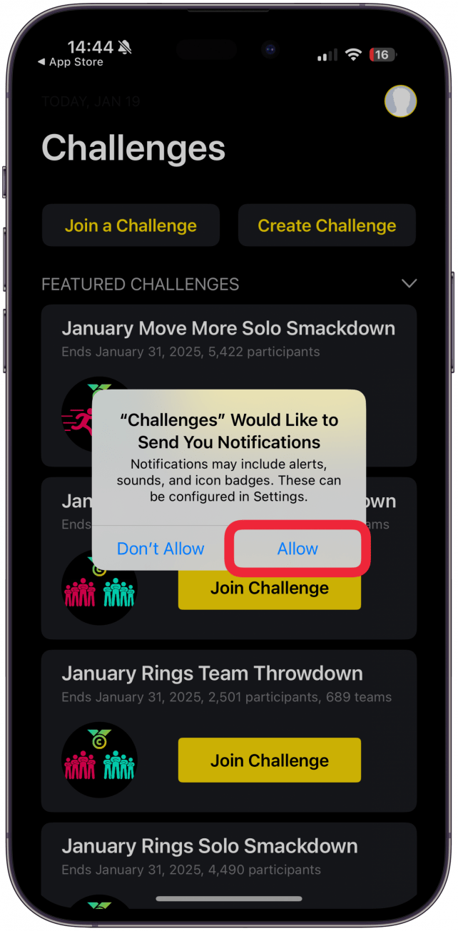 Once you've gone through the tutorial or tapped Skip, you'll be asked if you want to receive notifications from the app. I picked Allow so I can get reminders about the challenge, plus they are very minimal and don't get annoying. You can always change your mind later on and tweak your Notifications settings.