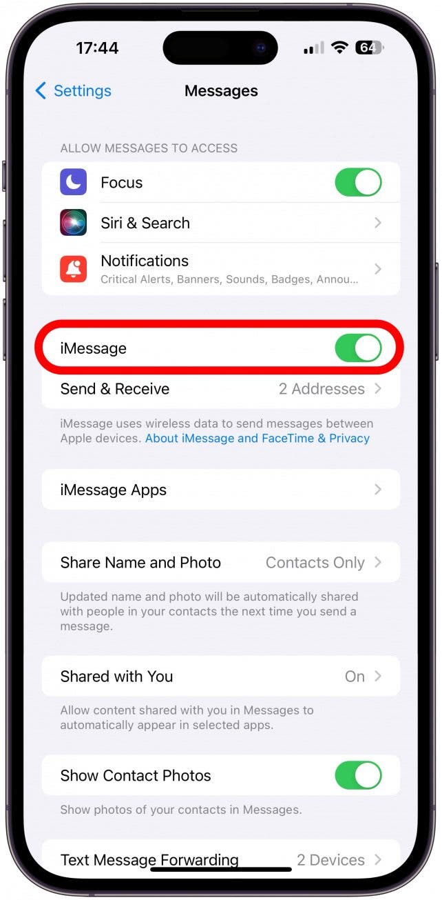 2. If your iPhone pictures won’t send, turn iMessages on.