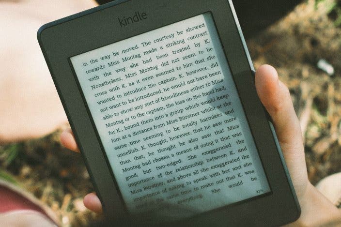 How to Share Kindle Books with Your Friends and Family When You Don’t Have Amazon Prime