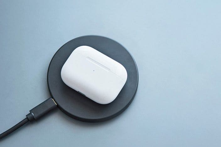 3 Quick Fixes for AirPods Case Battery Drain