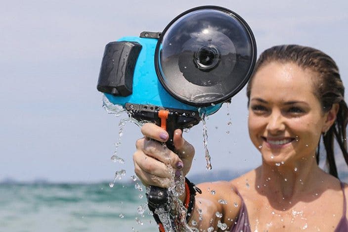 Review: AxisGo Waterproof iPhone Housing by AquaTech