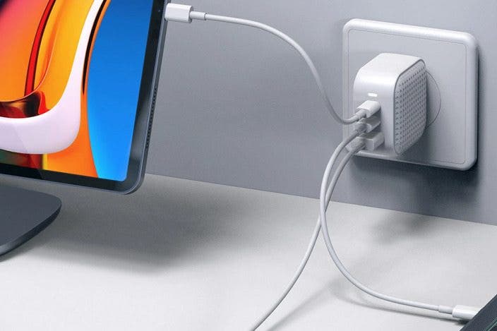 Best Power Banks & Chargers for Mac & iPad Pro