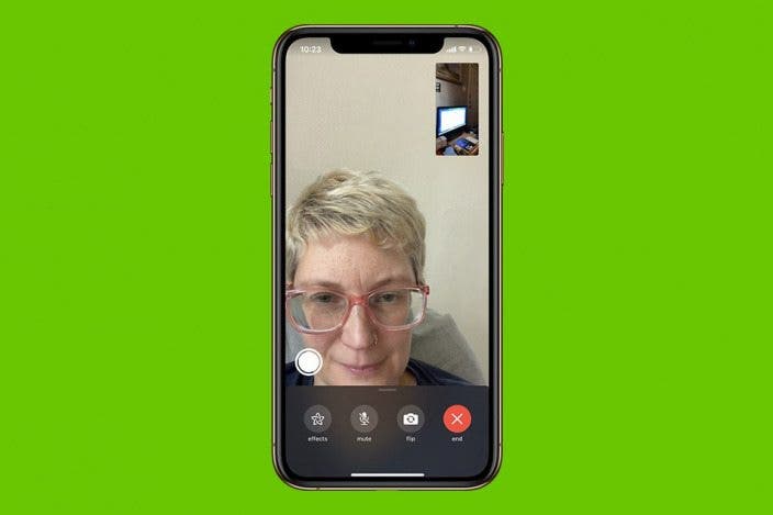 How to Flip Camera During a FaceTime Call