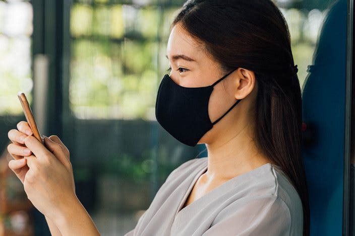 Unlocking Your iPhone While Wearing a Mask Gets Easier Thanks to New iOS Update