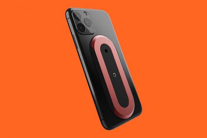 Review: The Ohsnap Magnetic Phone Grip Wants to Replace Your PopSocket