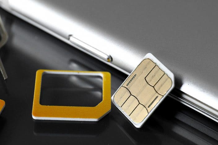 How to Switch the SIM Card on Your iPhone