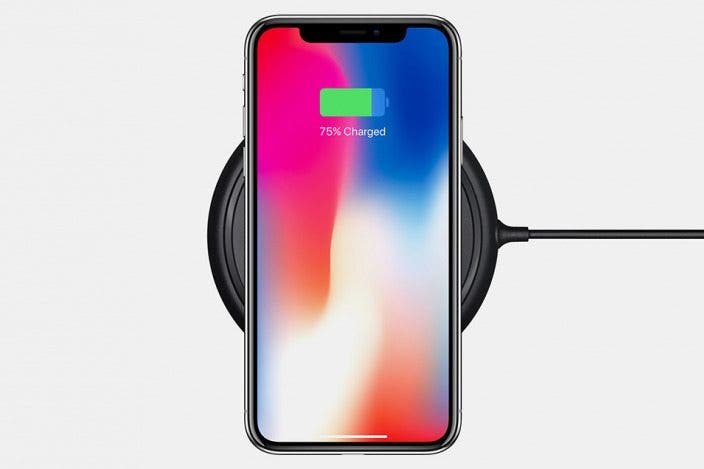 How Qi Wireless Charging Works to Charge Your New iPhone 8, 8 Plus, or iPhone X