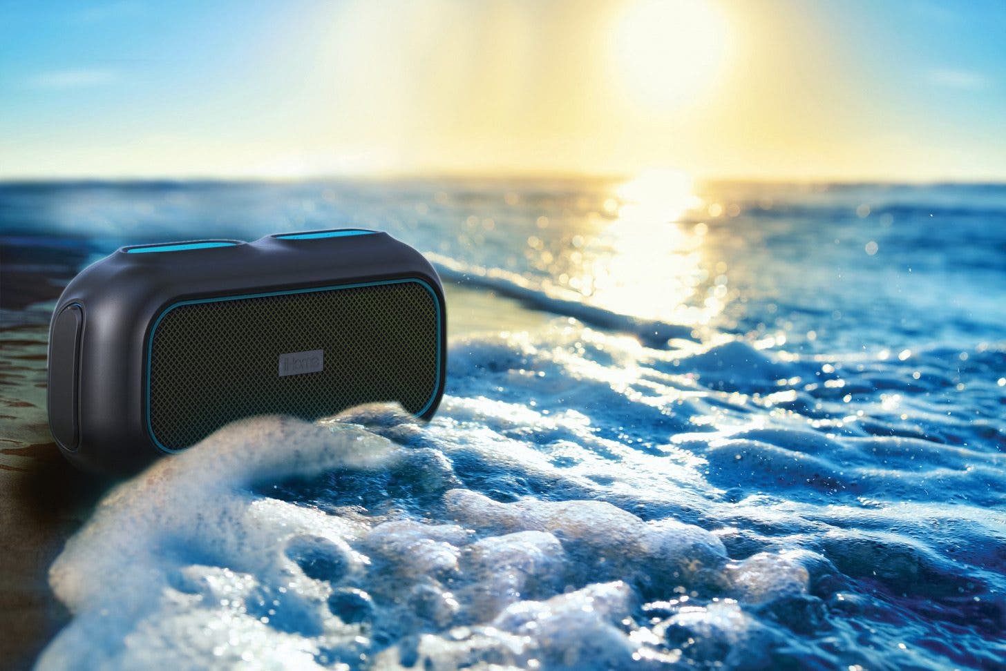 Review: iHome's Weather Tough Waterproof Bluetooth Speakers