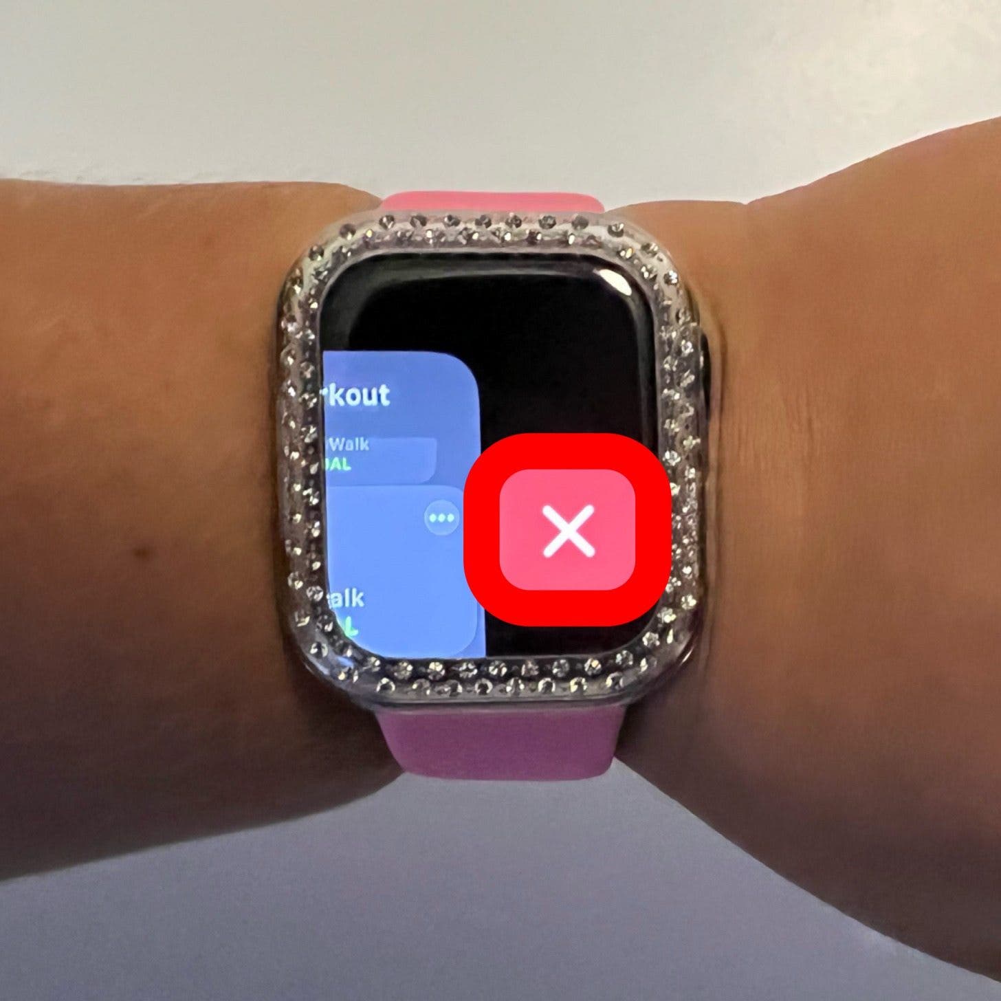 how-to-close-an-app-on-apple-watch-watchos-10