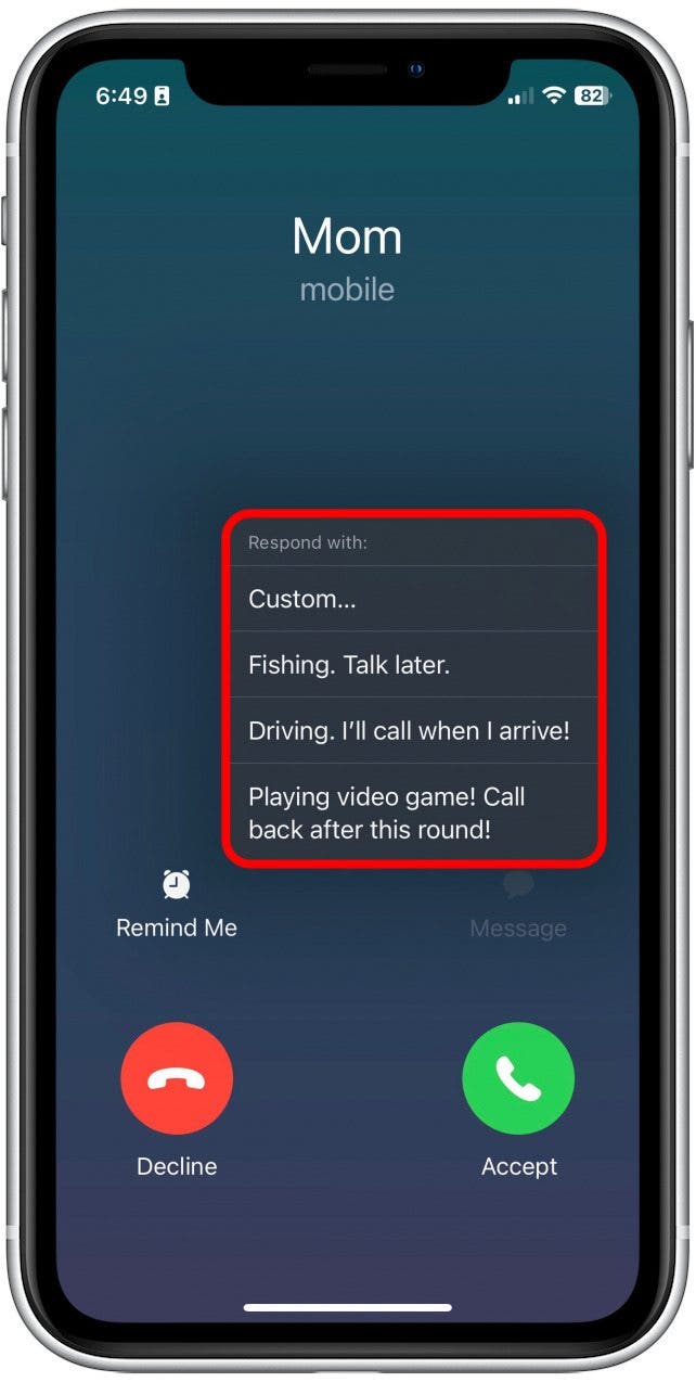 Now you can select from one of your custom text responses! It will automatically send that text to the caller when you tap it.