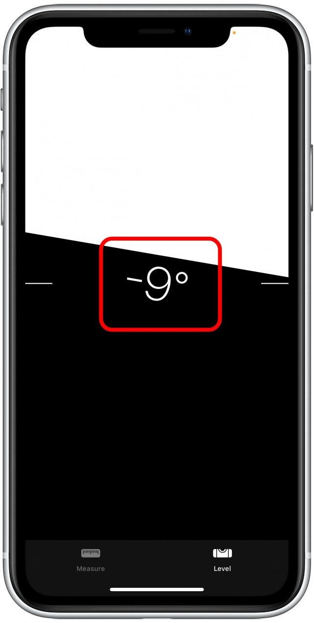 Hold your device on the surface you'd like to check for level. You will be immediately able to see its degree of angle.